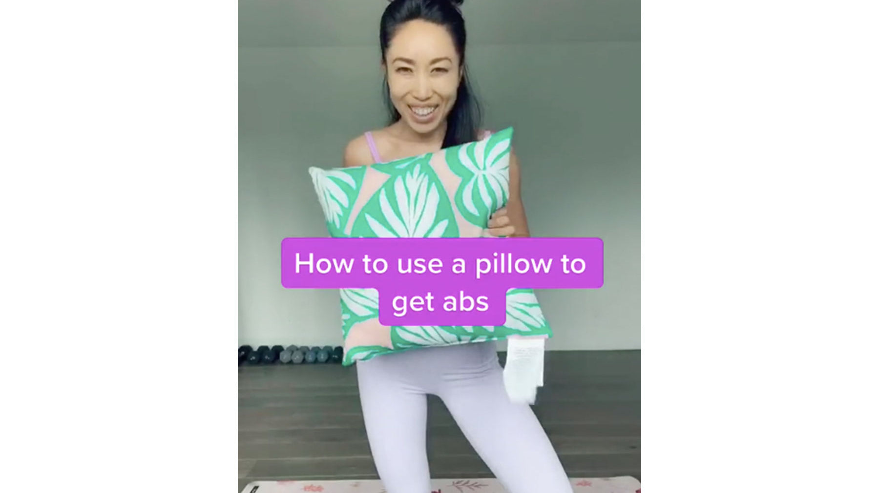 10 Super Fast Ab Workouts You Can Do...in Bed! 👏