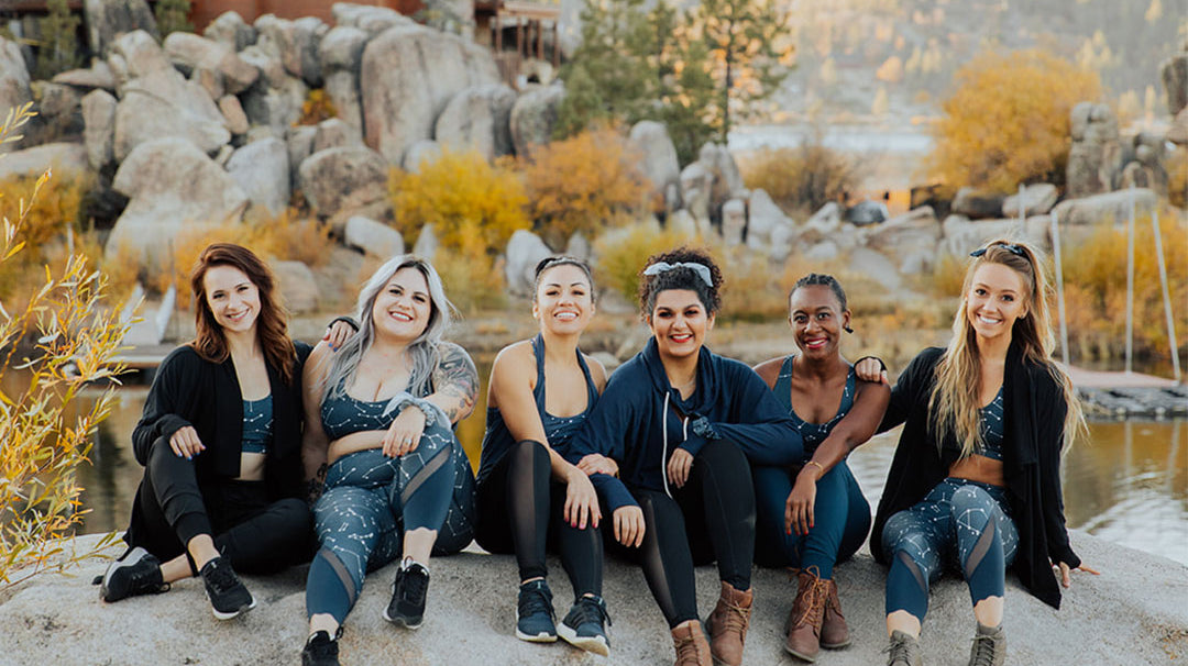 We're searching for our 2020 POPFLEX POWERGIRLS to hook up with free activewear! 👆