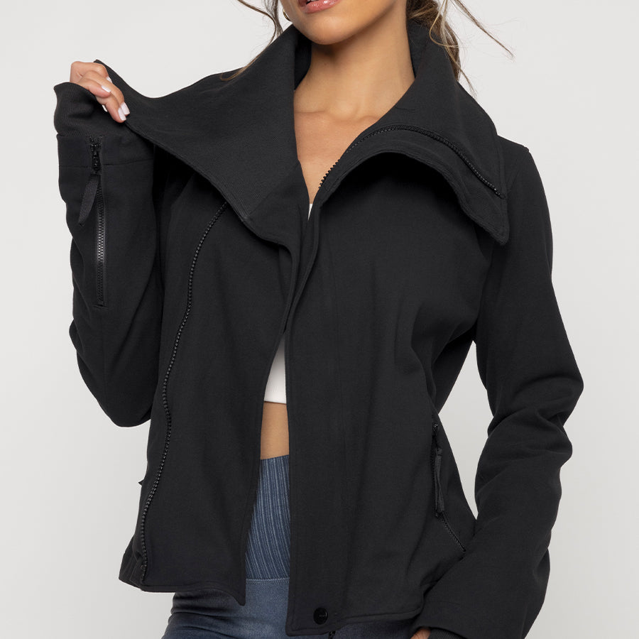 Coats & Jackets