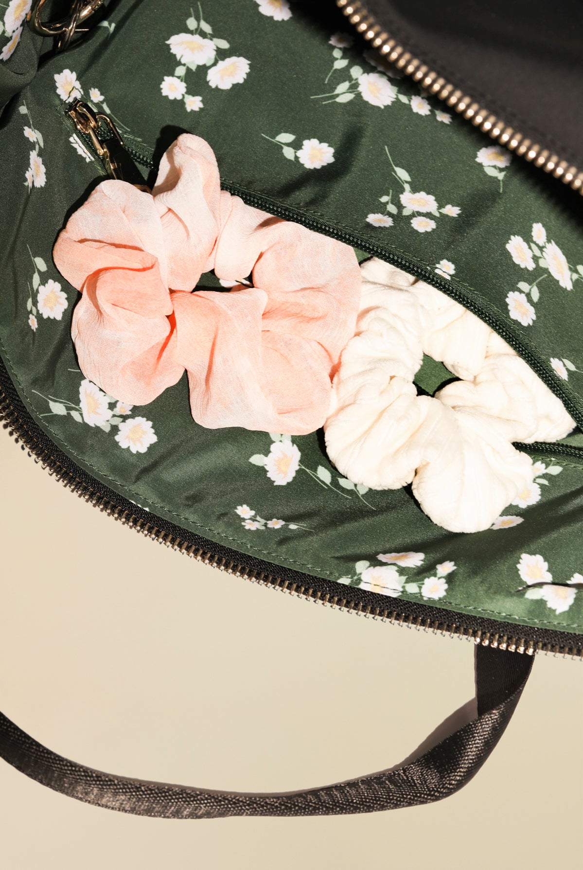Belladonna Duffle - Black