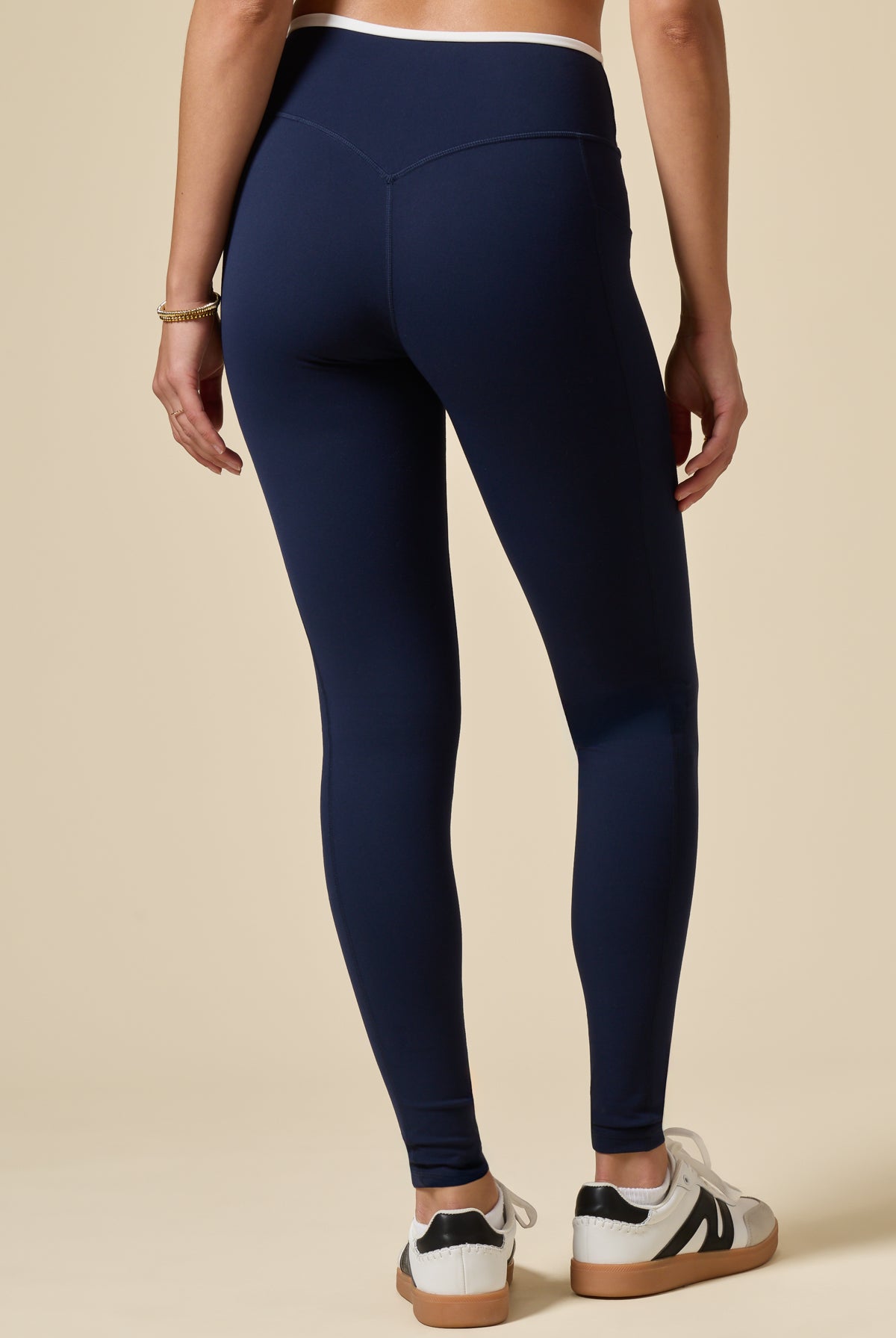 Crisscross Hourglass® Legging with Pockets - Cosmic Navy Contrast
