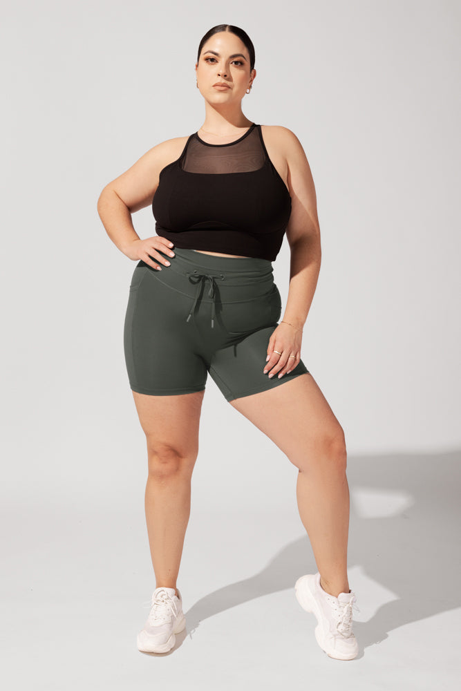 Cargo Booty Short with Pockets (Pet Hair Resistant) - Forestwood