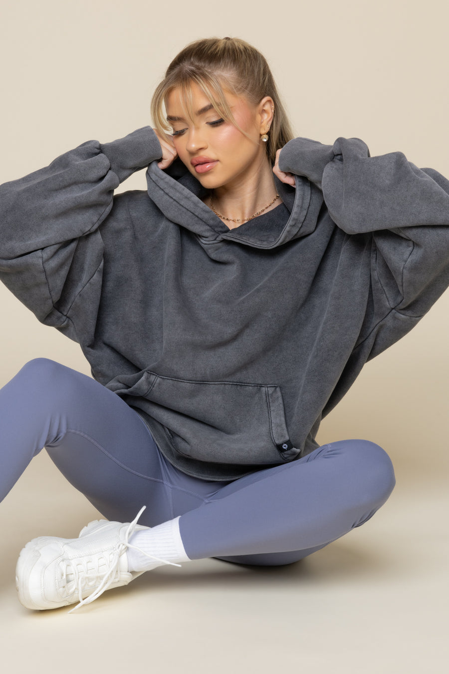 Boxy Boyfriend Hoodie - Vintage Black