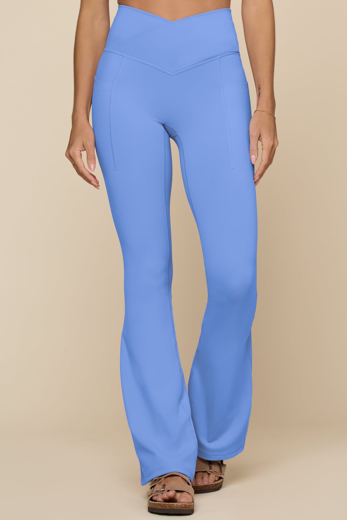 Crisscross Hourglass® Flared Leggings with Pockets - Nordic