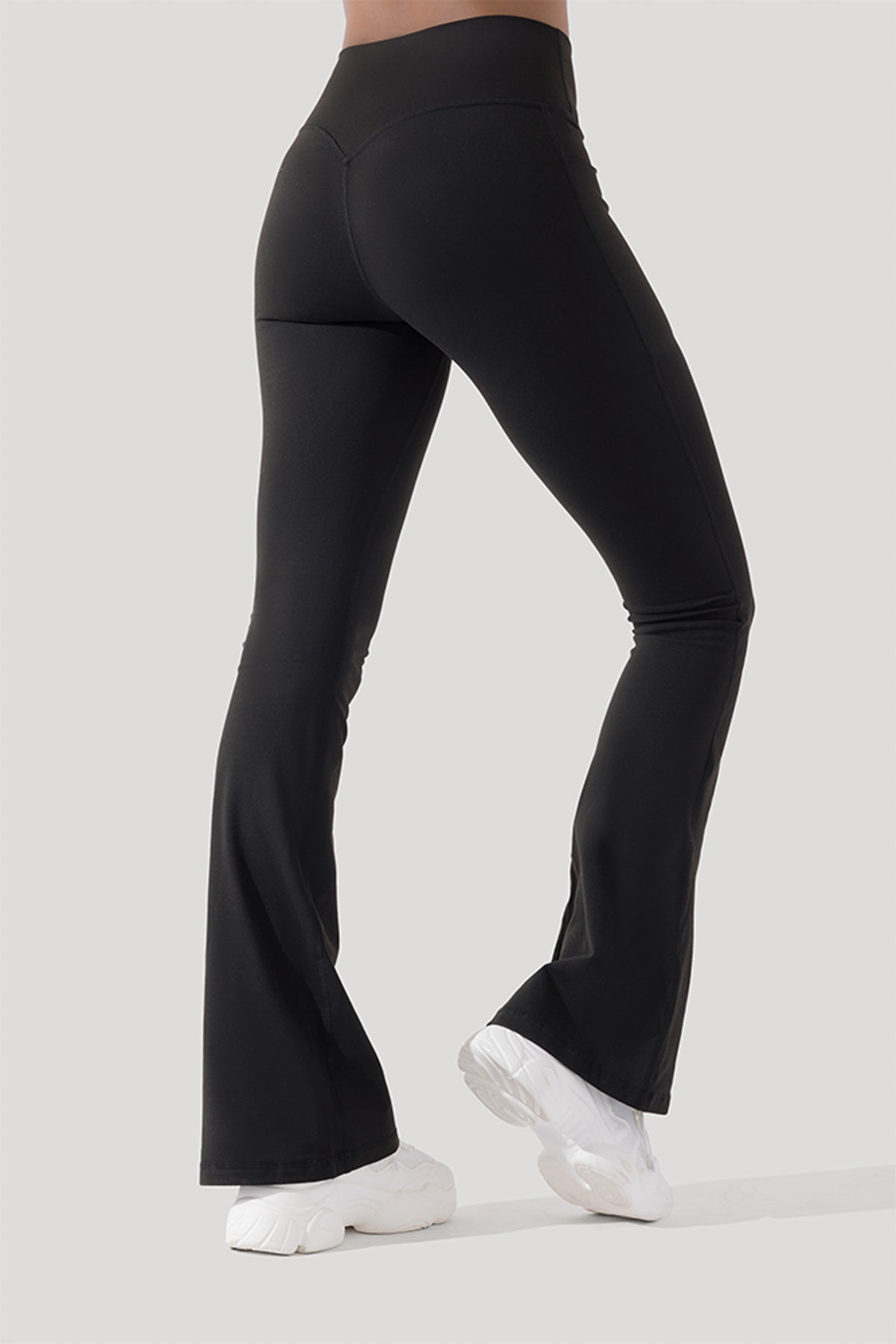 Ultra High-Waist Flare Legging W/ Pockets 28'' (Noir)