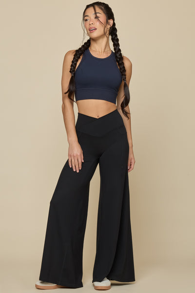 A&G エーアンドジー クロス レギンス ブラック C366 A&G