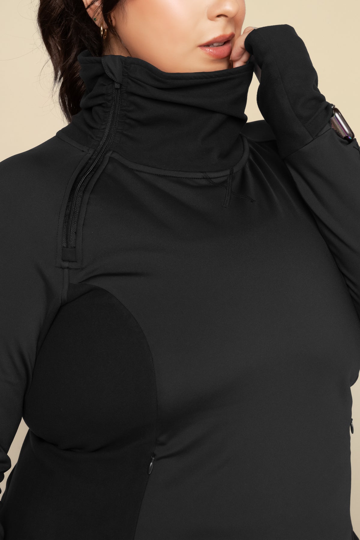 Chasing Pavements Mockneck Pullover - Black – POPFLEX®
