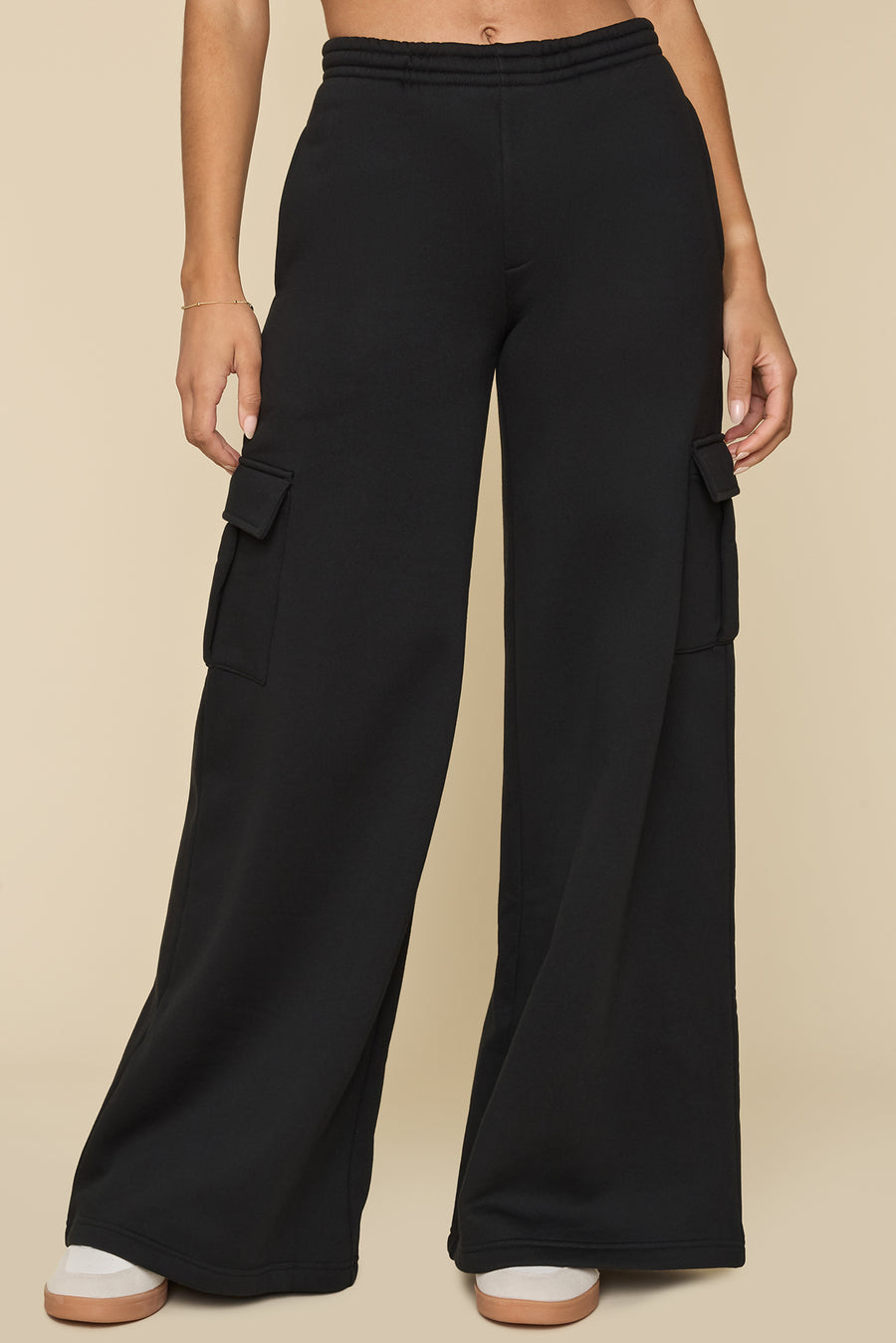 Cloud Cargo Sweatpant - Black