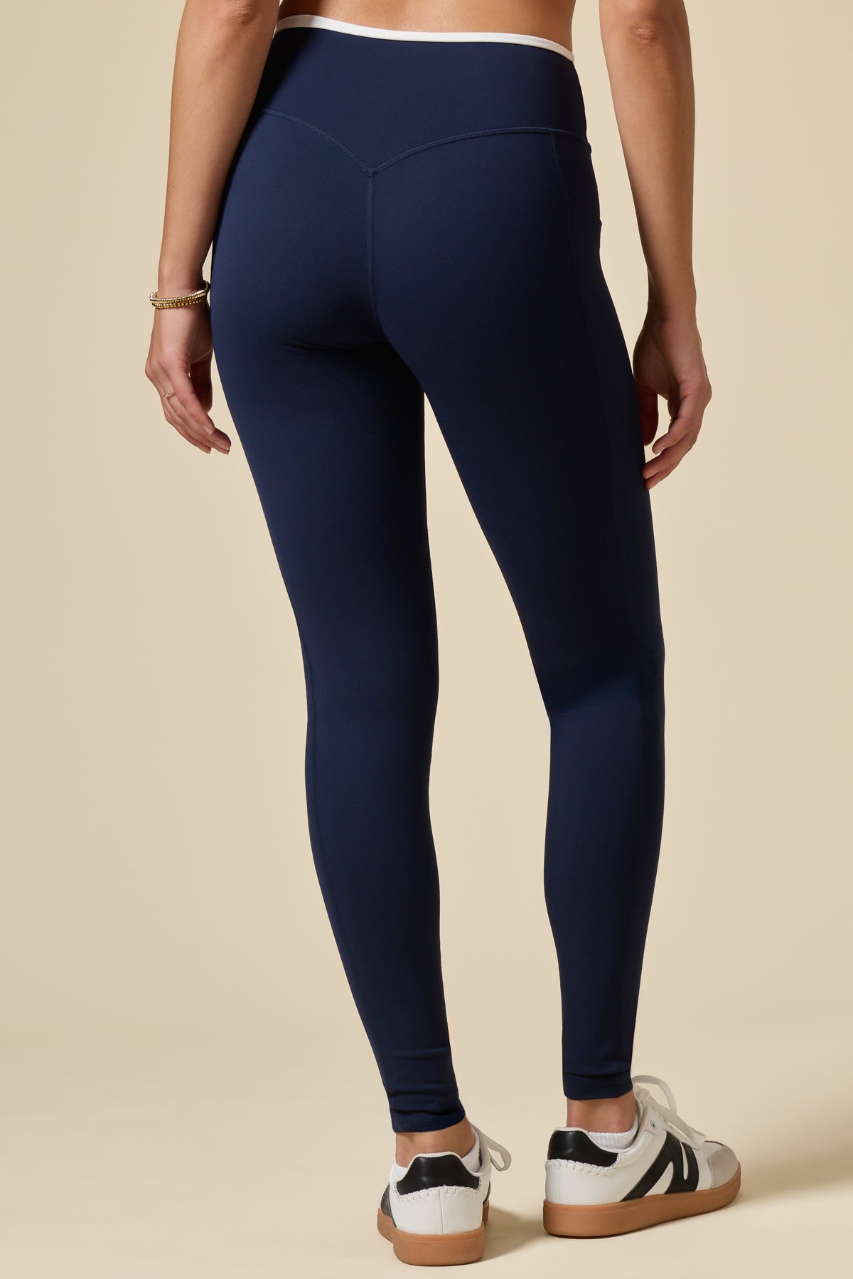 Crisscross Hourglass® Legging with Pockets - Cosmic Navy Contrast