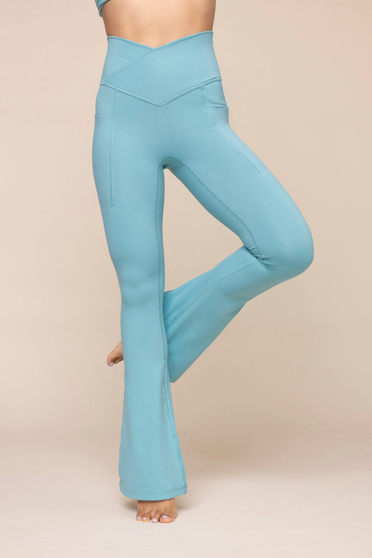 Crisscross Hourglass® Flared Leggings with Pockets - Oasis