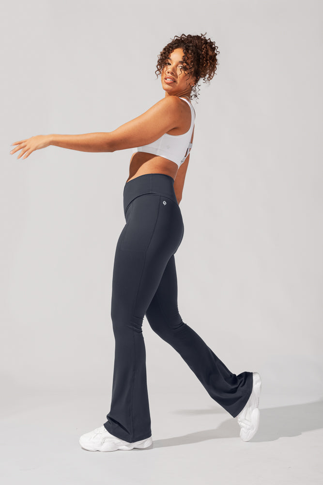 Crisscross Hourglass® Flared Leggings with Pockets - Smoky Navy