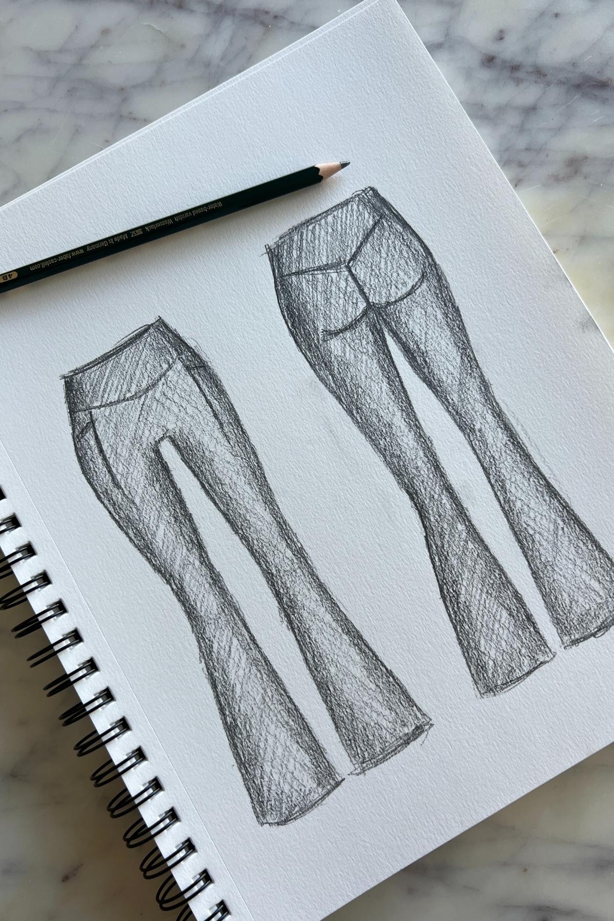 Supersculpt™ Flared Leggings with Pockets - Black